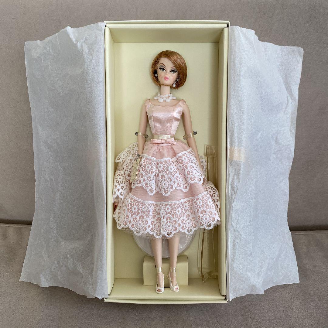 【未使用品】バービー人形 Southern Belle サザンベル Amazon.co.jp: バービー プランテーションベル・ヴィンテージリプロ