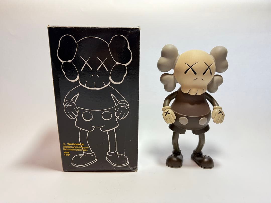 KAWS ソフビ セット Bounty Hunter x Hectic カウズ Kaws | BOUNTY HUNTER BLACK - Dope! Gallery