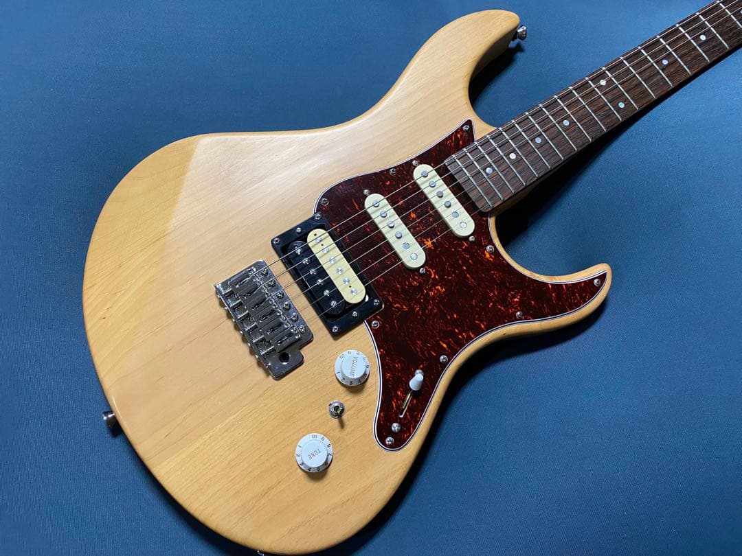 ★程度良好★送料無料★YAMAHA Pacifica PAC112V MOD Amazon.com: Yamaha Pacifica Series PAC112V Electric Guitar; Sonic