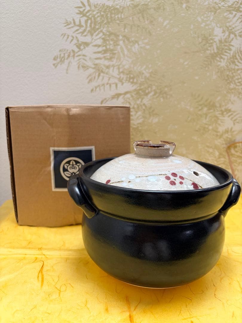 たち吉 ごはん鍋 土鍋 二合炊き しだれ梅 日本製 未使用品 yamaguchi ごはんの土鍋 2合 直火用 2合炊き 炊飯土鍋 ご飯釜 pottery