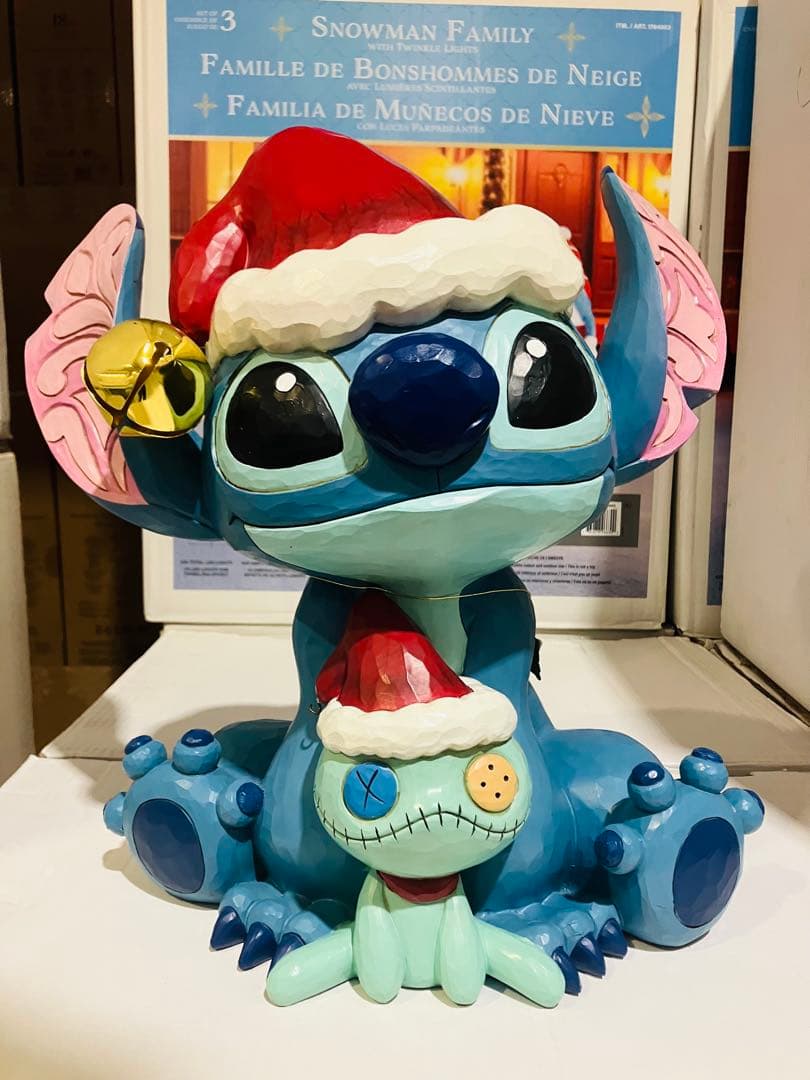 ジムショア　スティッチ　コストコ　クリスマス置物　COSTCO コストコ】スティッチ 37cm 置物 クリスマス ジムショア 特大 - メルカリ