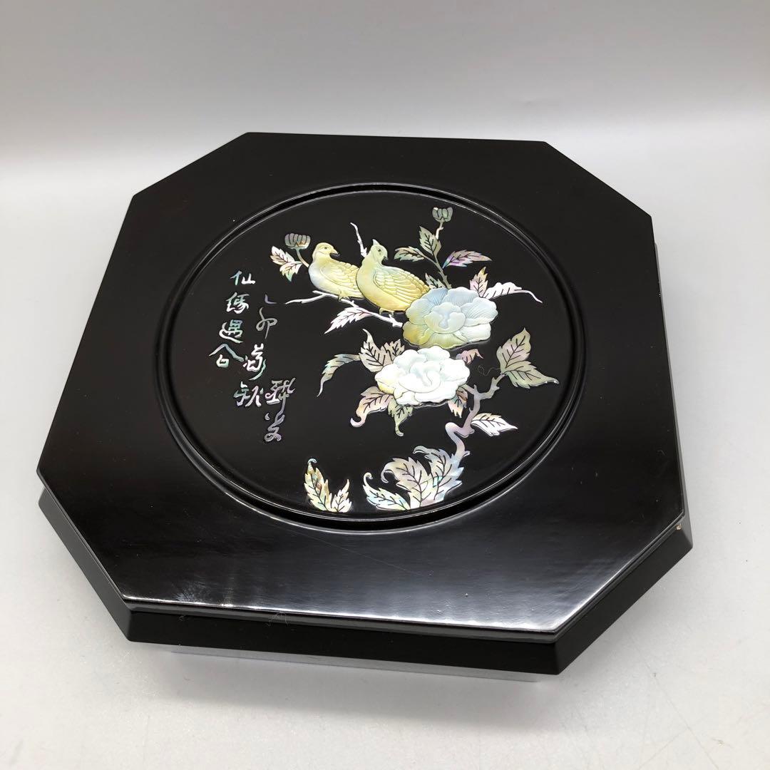螺鈿細工らでんざいく鳥お花貝殻装飾八角形黒漆器重箱菓子箱23cm伝統工芸品 螺鈿細工らでんざいく鳥お花貝殻装飾八角形黒漆器重箱菓子箱23cm伝統