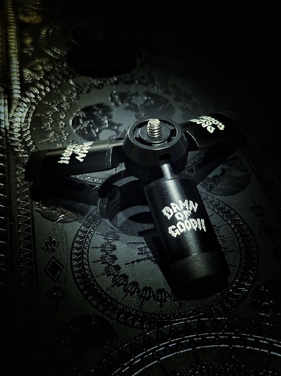 HOME | ダムグッドガレージ